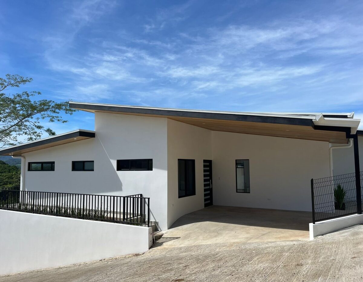 for sale in Atenas Costa Rica