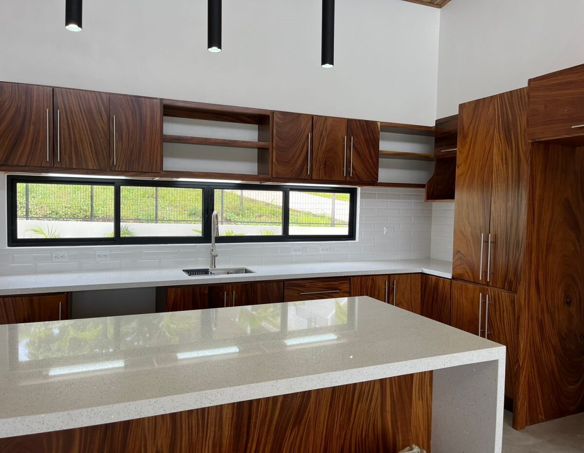 for sale in Atenas Costa Rica