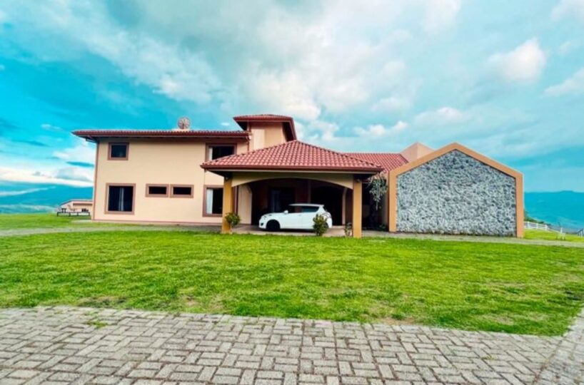 Homes for sale in Atenas Costa Rica