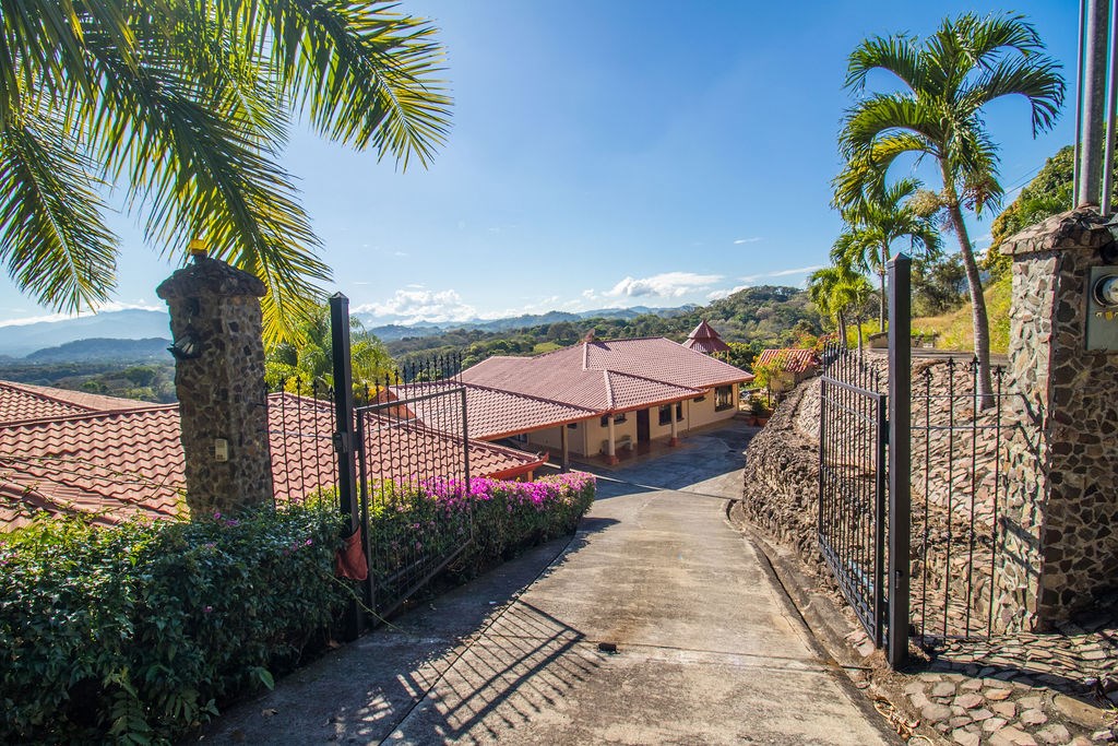 Homes for sale in Atenas Costa Rica