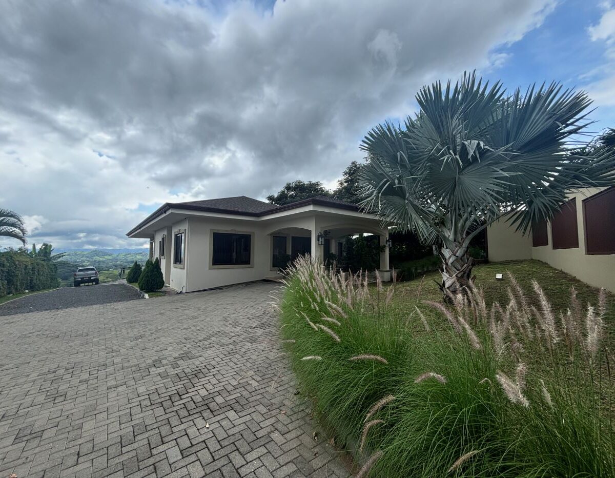 Homes for sale in Atenas Costa Rica