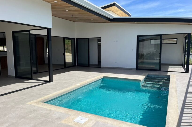 for sale in Atenas Costa Rica