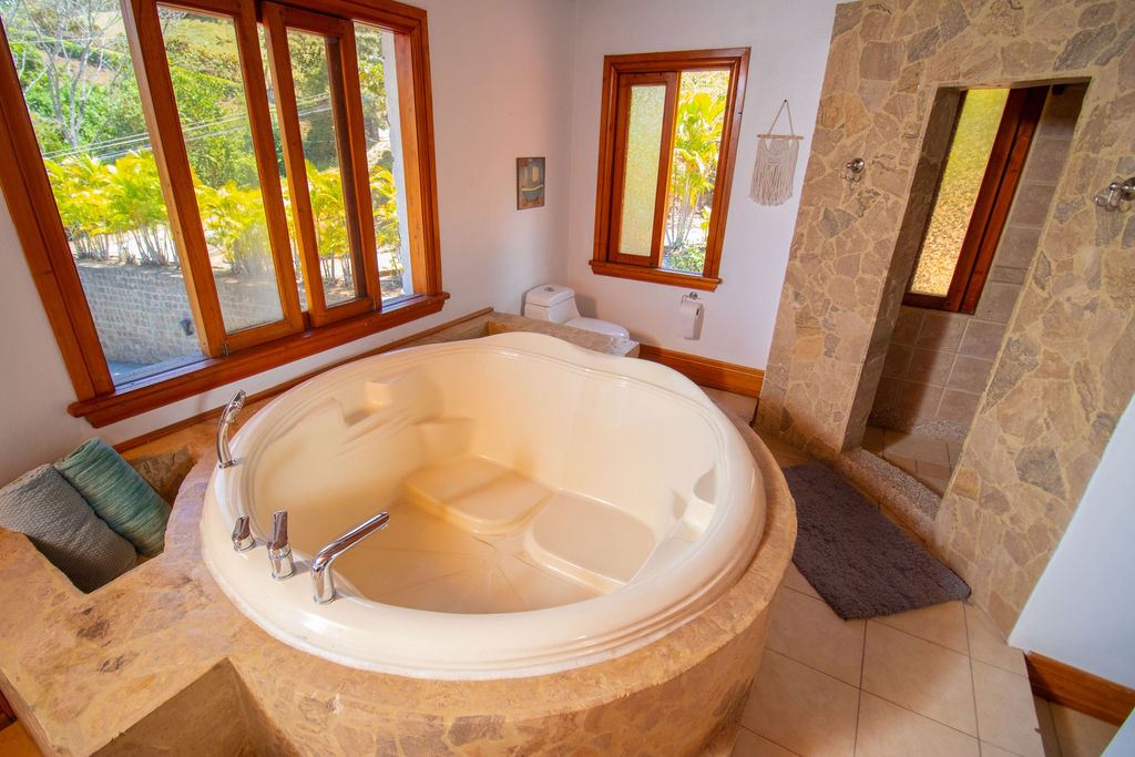 Homes for sale in Atenas Costa Rica