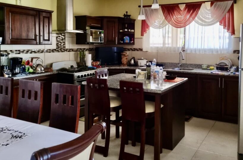 Homes for sale in Atenas Costa Rica