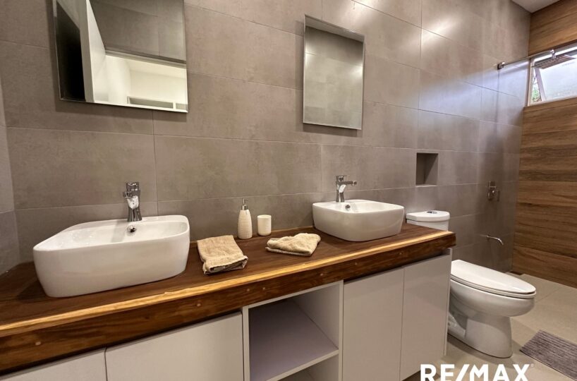 Homes for sale in Jaco Beach Costa Rica