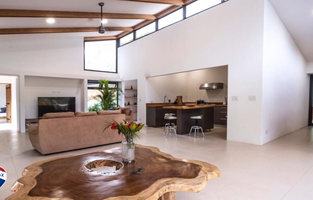 Homes for sale in Hermosa Beach Costa Rica