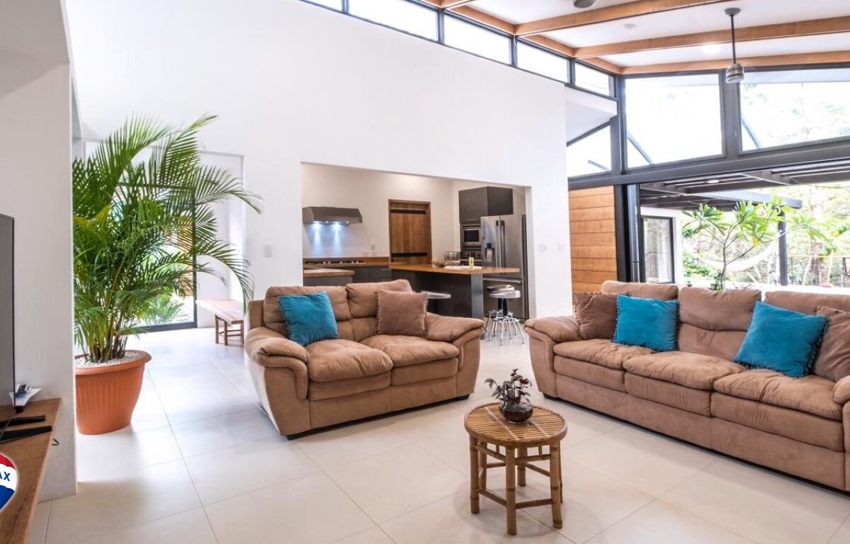 Homes for sale in Hermosa Beach Costa Rica