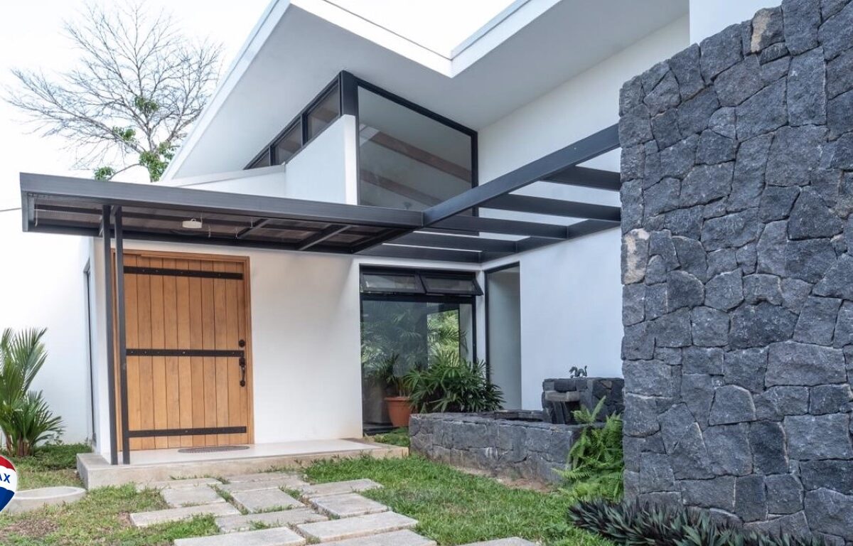 Homes for sale in Hermosa Beach Costa Rica