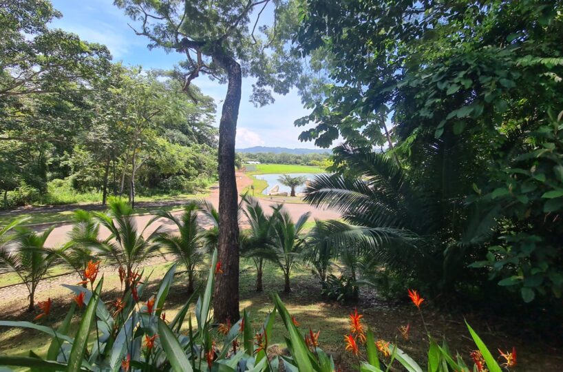 Condos for sale in Hermosa Beach Costa Rica