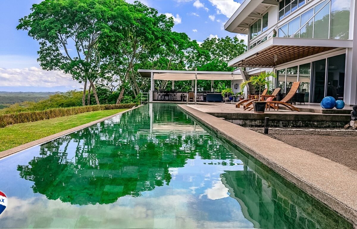 Homes for sale in Tarcoles Costa Rica