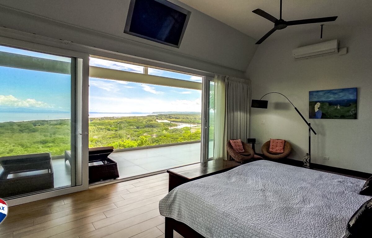 Homes for sale in Tarcoles Costa Rica