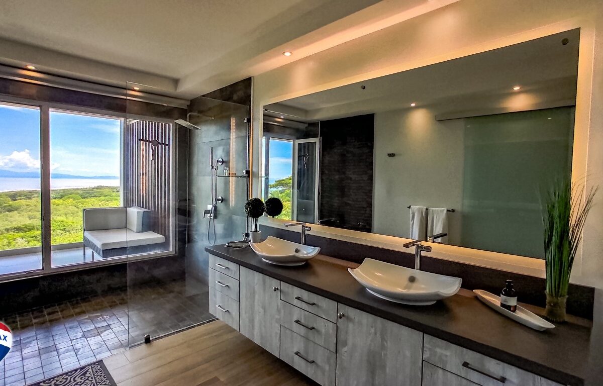 Homes for sale in Tarcoles Costa Rica