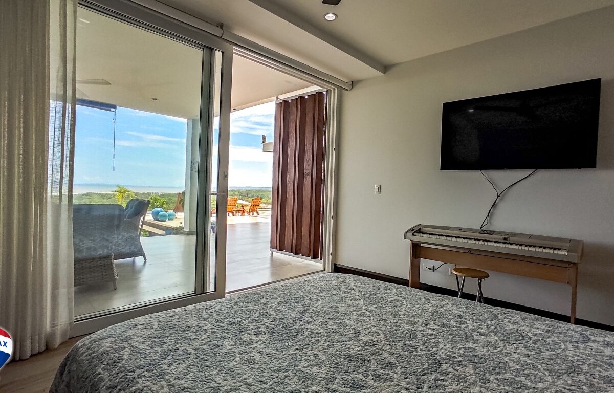 Homes for sale in Tarcoles Costa Rica