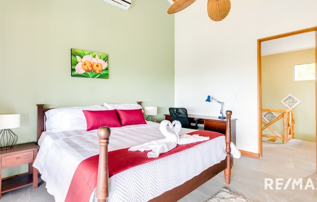 Homes for sale in Hermosa Beach Costa Rica