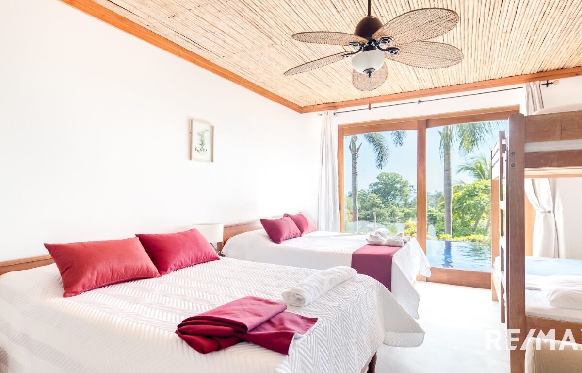 Homes for sale in Hermosa Beach Costa Rica