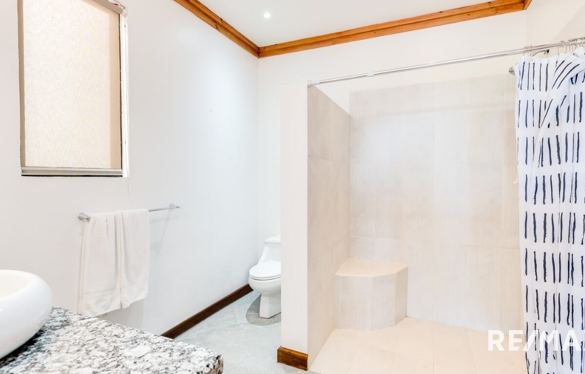 Homes for sale in Hermosa Beach Costa Rica