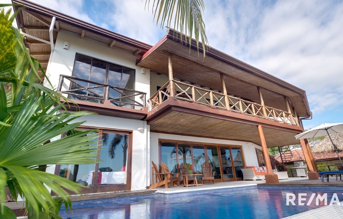 Homes for sale in Hermosa Beach Costa Rica