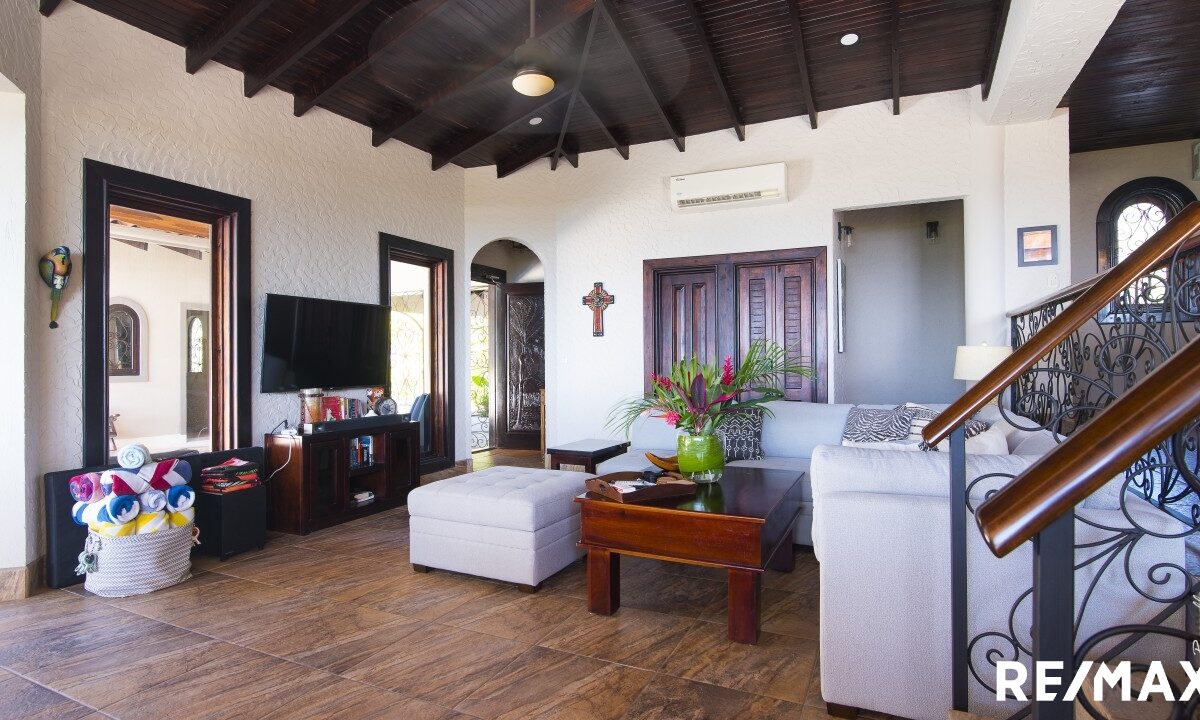 Homes for sale in Hermosa Beach Costa Rica