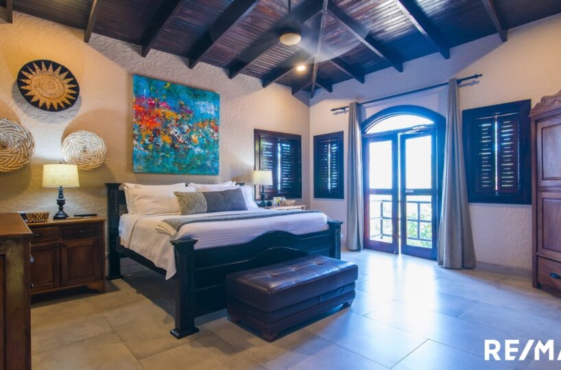 Homes for sale in Hermosa Beach Costa Rica