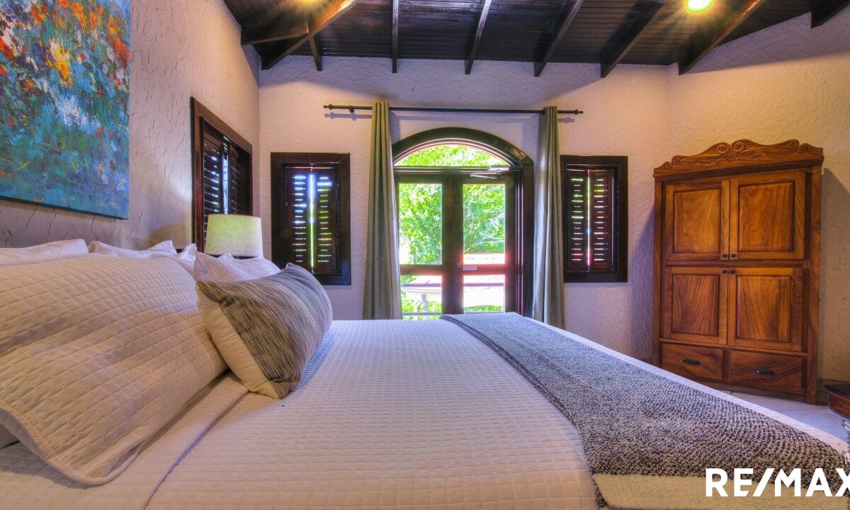 Homes for sale in Hermosa Beach Costa Rica