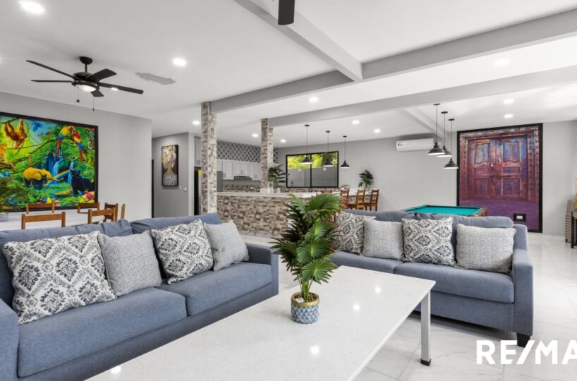 CommercialHotel - B&B for sale in Jaco Beach Costa Rica