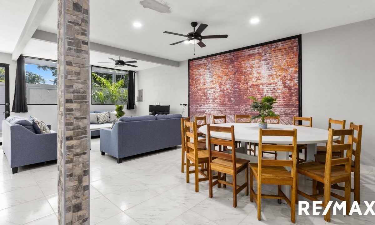 CommercialHotel - B&B for sale in Jaco Beach Costa Rica