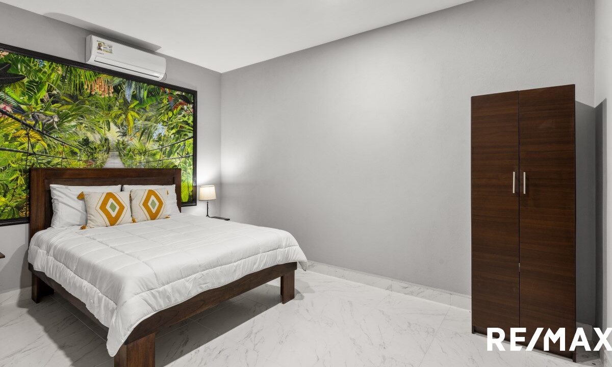 CommercialHotel - B&B for sale in Jaco Beach Costa Rica