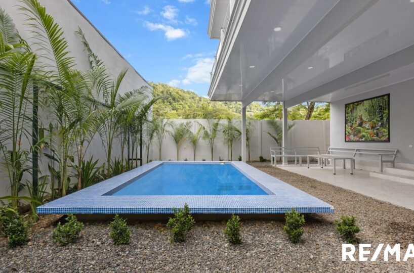 CommercialHotel - B&B for sale in Jaco Beach Costa Rica