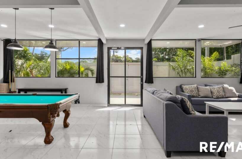 CommercialHotel - B&B for sale in Jaco Beach Costa Rica