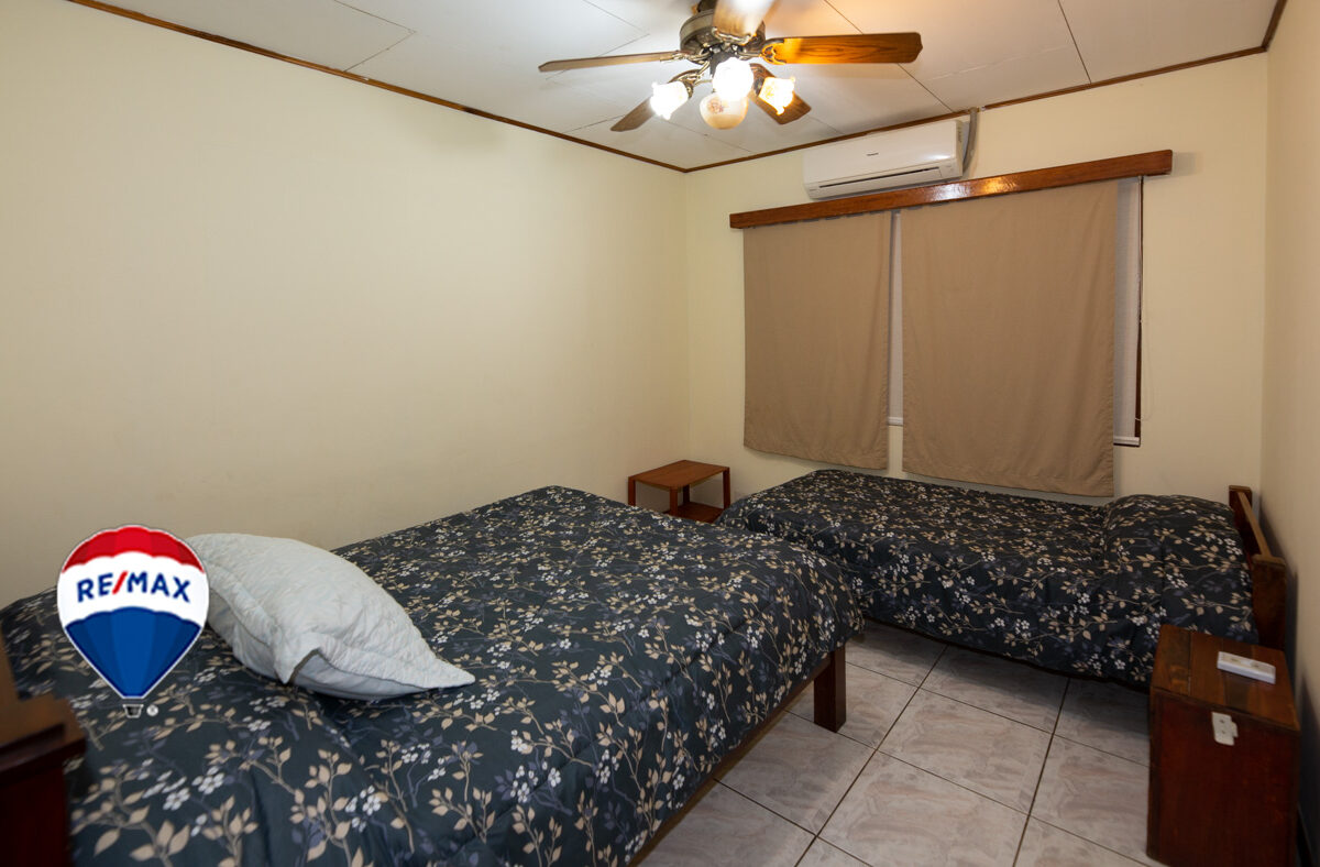 Hotel - B&B for sale in Esterillos Costa Rica