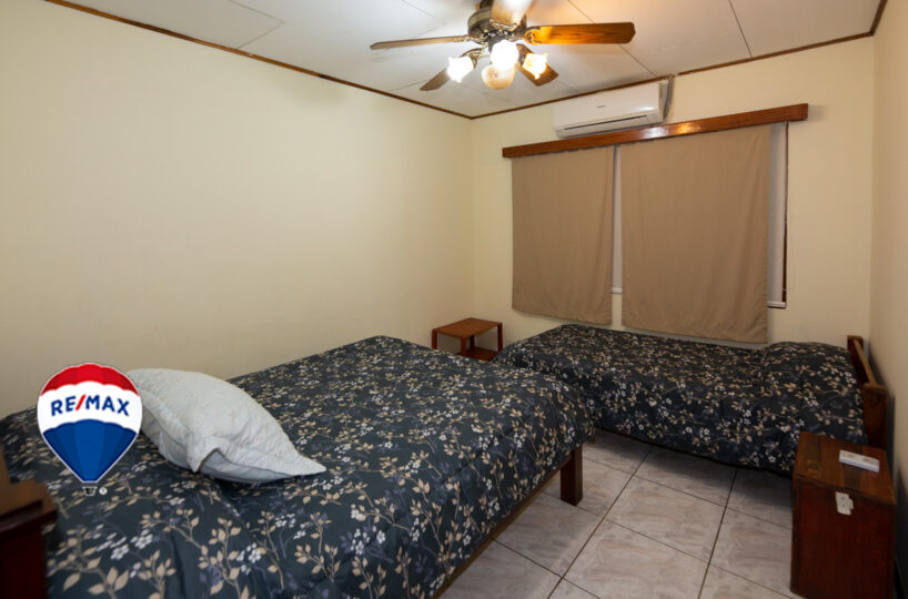 Hotel - B&B for sale in Esterillos Costa Rica