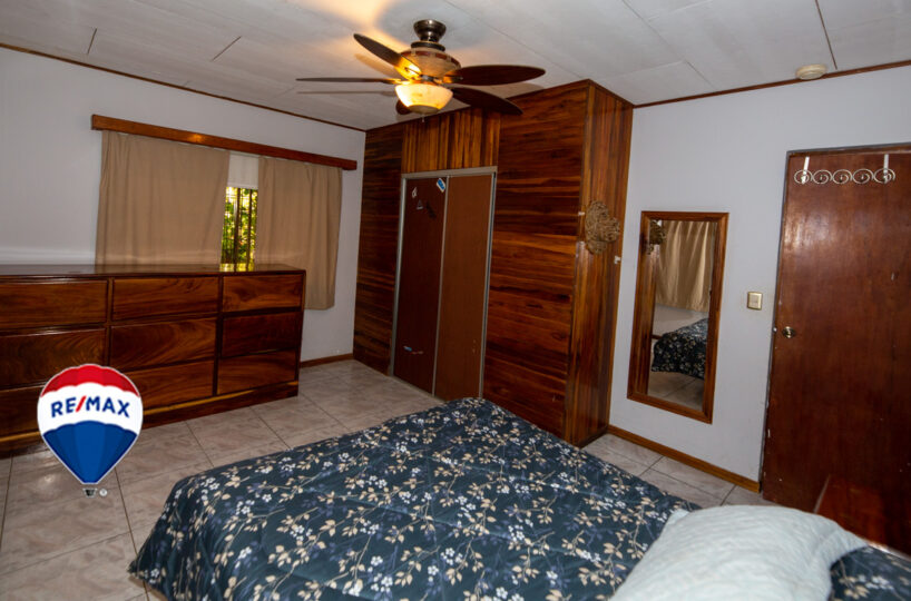 Hotel - B&B for sale in Esterillos Costa Rica