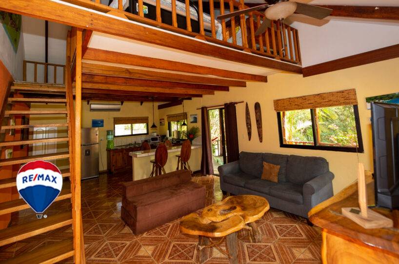 Hotel - B&B for sale in Esterillos Costa Rica