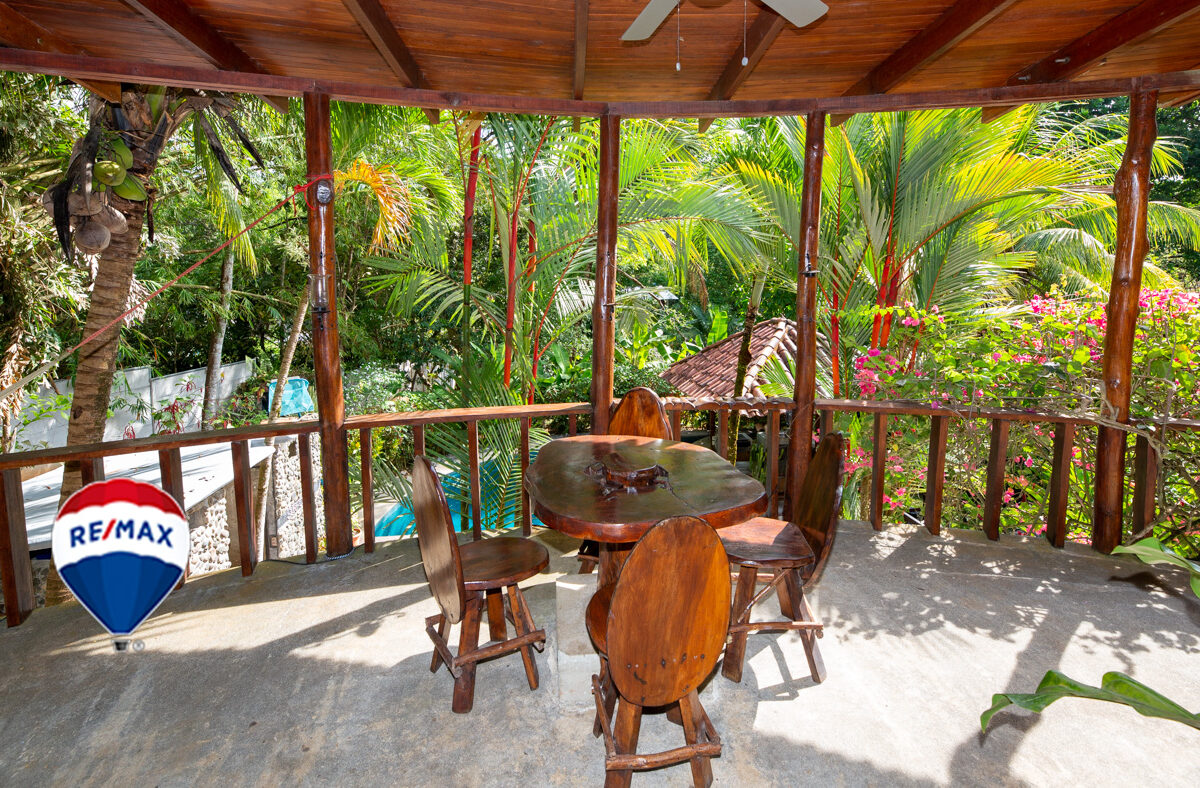 Hotel - B&B for sale in Esterillos Costa Rica