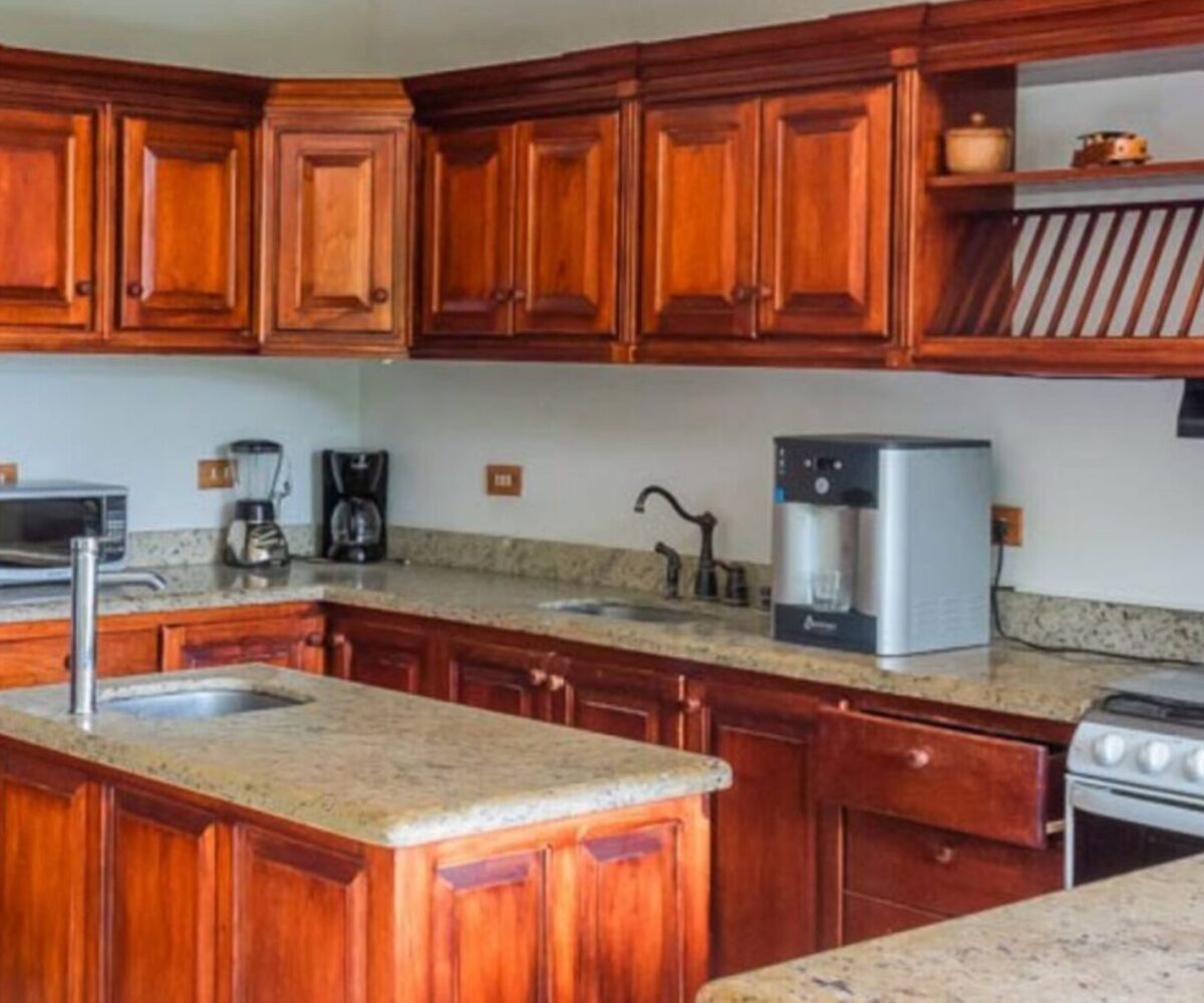 Homes for sale in Hermosa Beach Costa Rica