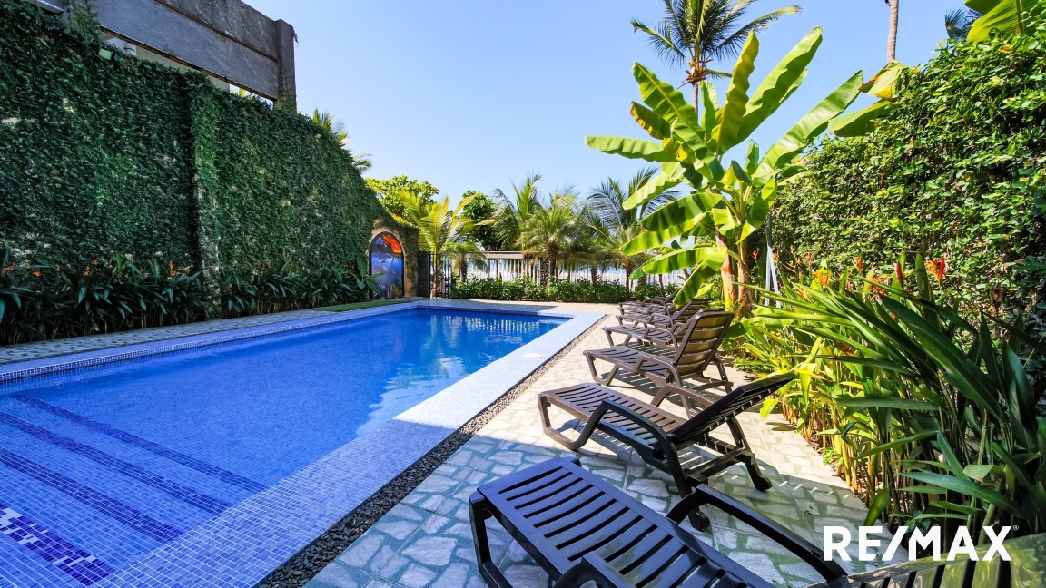 Hotel - B&B for sale in Jaco Beach Costa Rica