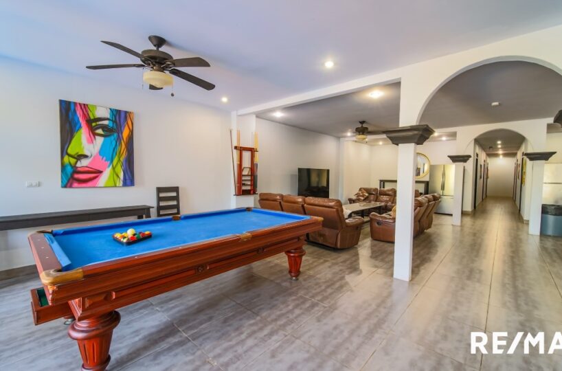 Hotel - B&B for sale in Jaco Beach Costa Rica