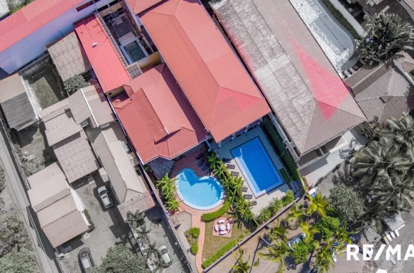 Hotel - B&B for sale in Jaco Beach Costa Rica