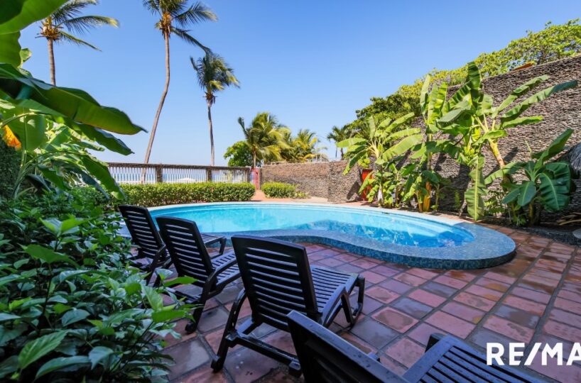 Hotel - B&B for sale in Jaco Beach Costa Rica