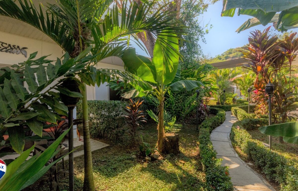 CommercialCondos for sale in Hermosa Beach Costa Rica