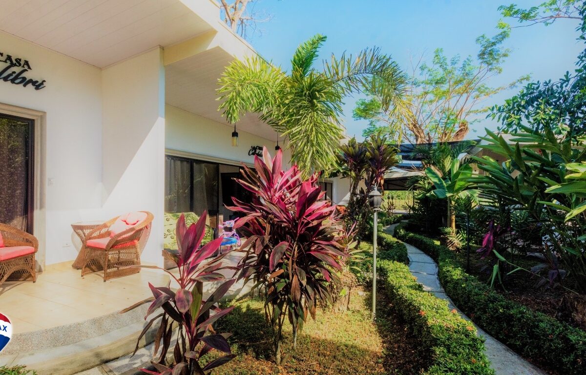 CommercialCondos for sale in Hermosa Beach Costa Rica