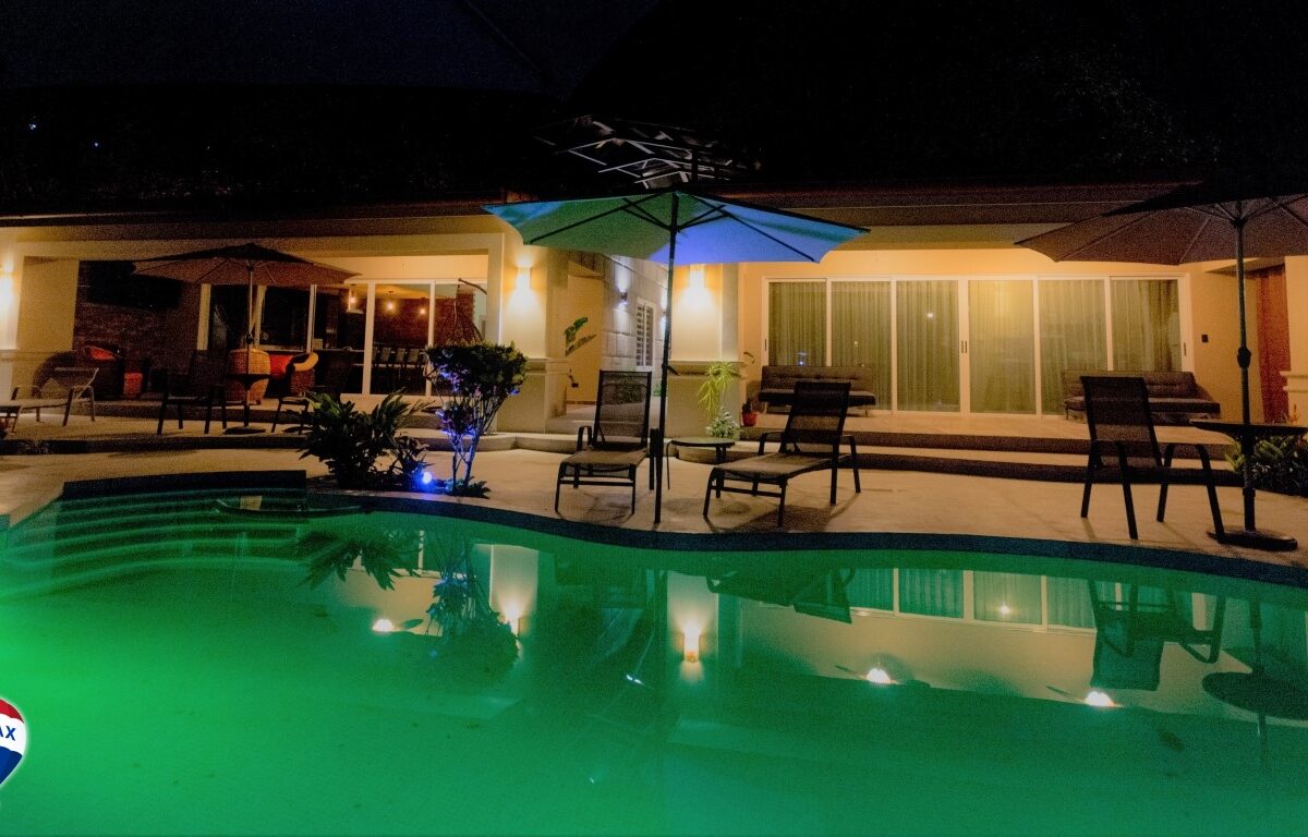 CommercialCondos for sale in Hermosa Beach Costa Rica