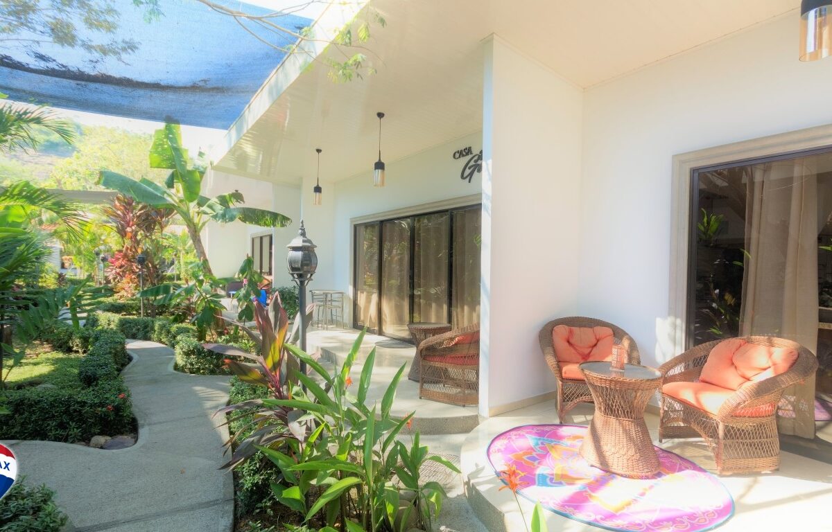 CommercialCondos for sale in Hermosa Beach Costa Rica