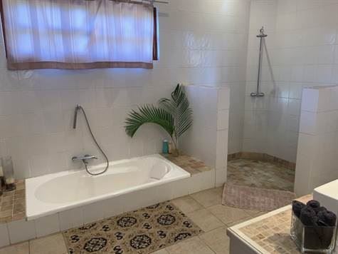 CommercialHotel - B&B for sale in La Garita Costa Rica