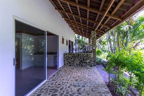 CommercialHotel - B&B for sale in La Garita Costa Rica