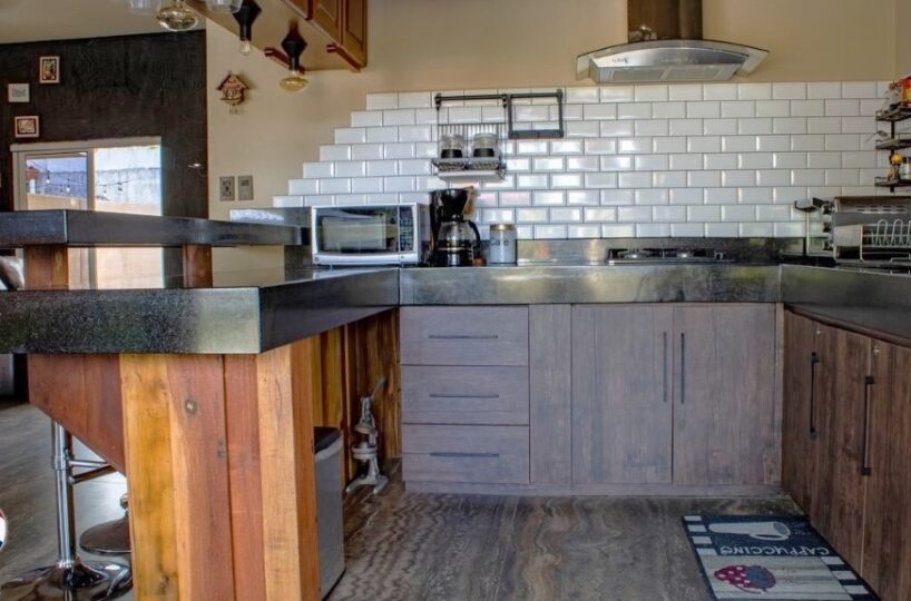 CommercialCondos for sale in Hermosa Beach Costa Rica