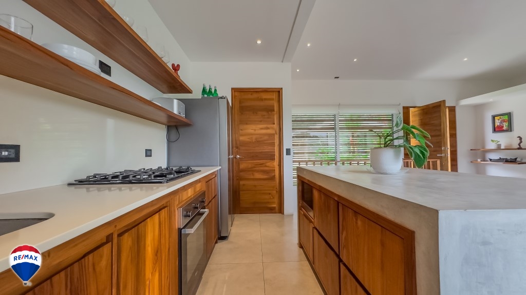 Condos for sale in Hermosa Beach Costa Rica