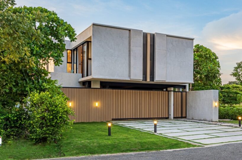 Homes for sale in Hermosa Beach Costa Rica