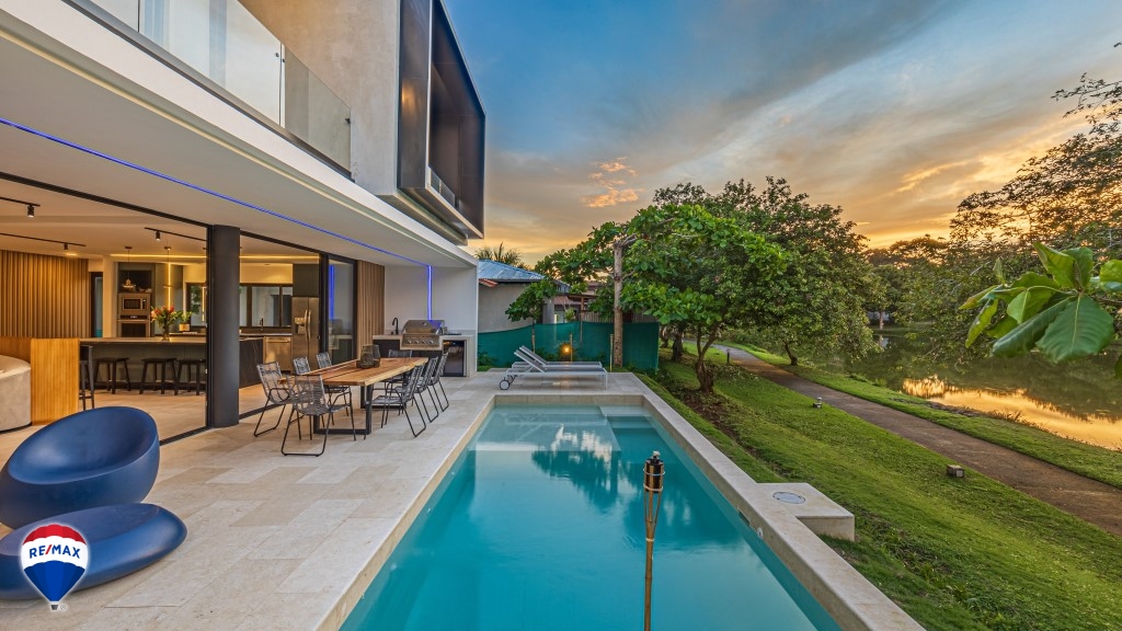 Homes for sale in Hermosa Beach Costa Rica