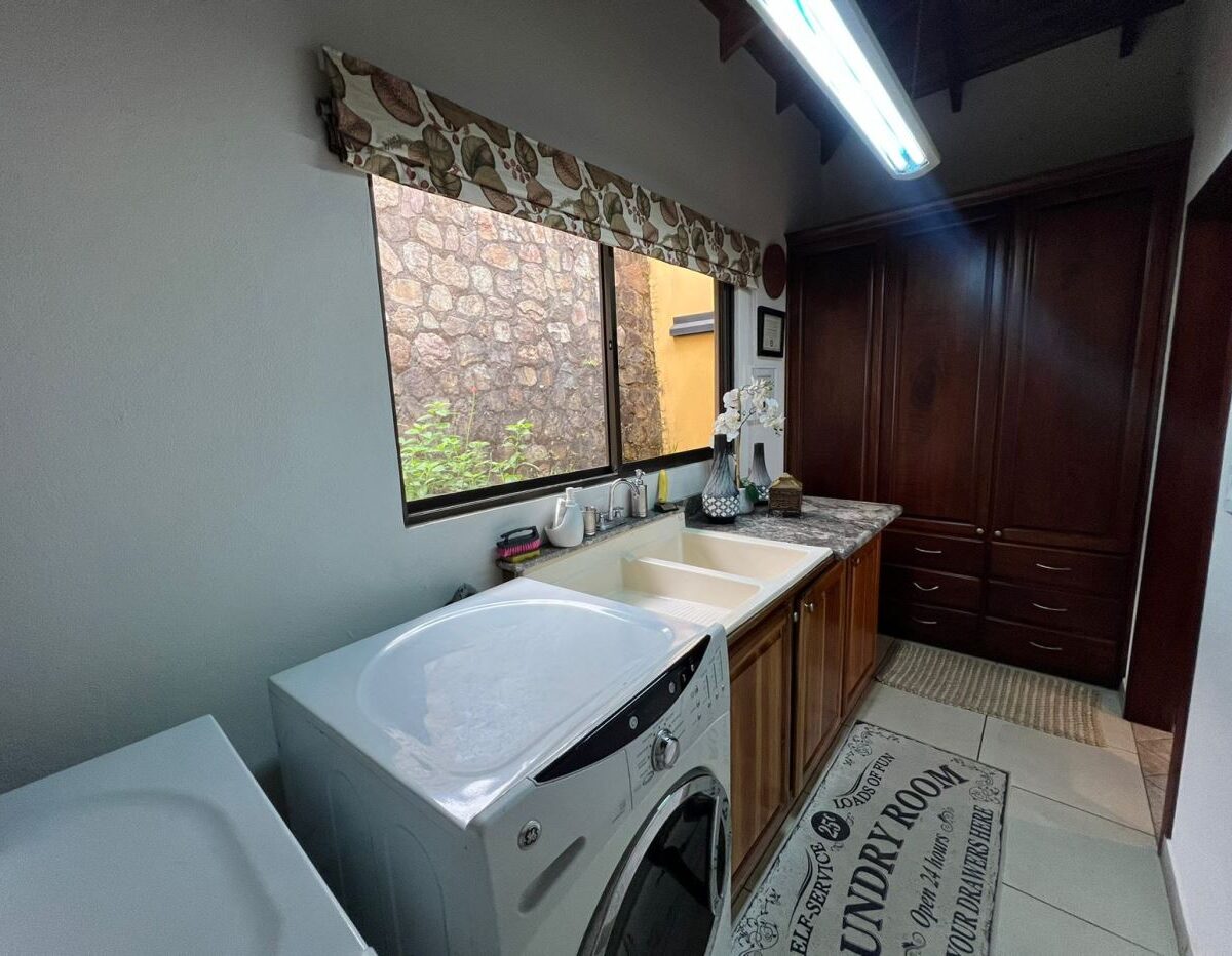 Homes for sale Costa Rica